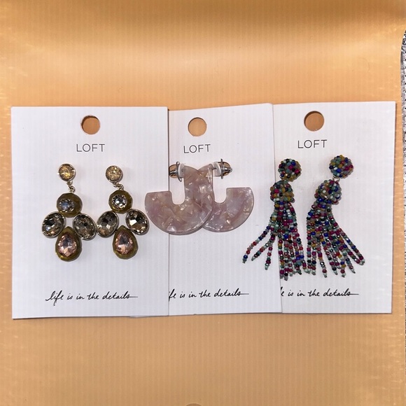 LOFT ๐ Pierced Earrings (3sets) with LOFT Jewelry Box, All NWT - Picture 4 of 15